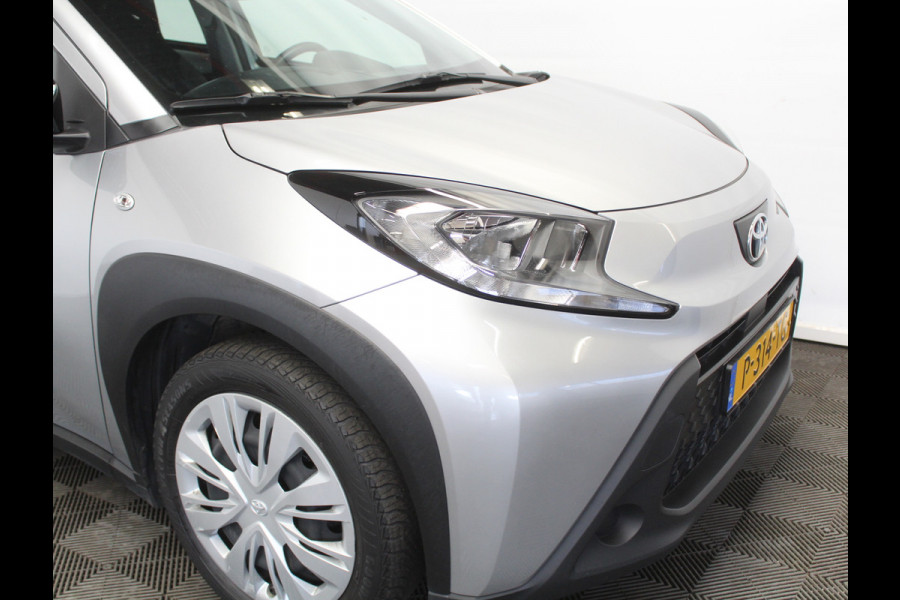 Toyota Aygo X 1.0 VVT-i MT Play AIRCO | CARPLAY | CAMERA | LED | DAB | ADAPCRUISE | BLUETOOTH