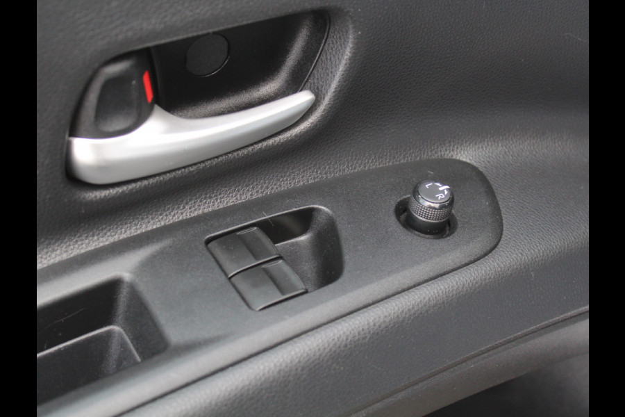 Toyota Aygo X 1.0 VVT-i MT Play AIRCO | CARPLAY | CAMERA | LED | DAB | ADAPCRUISE | BLUETOOTH