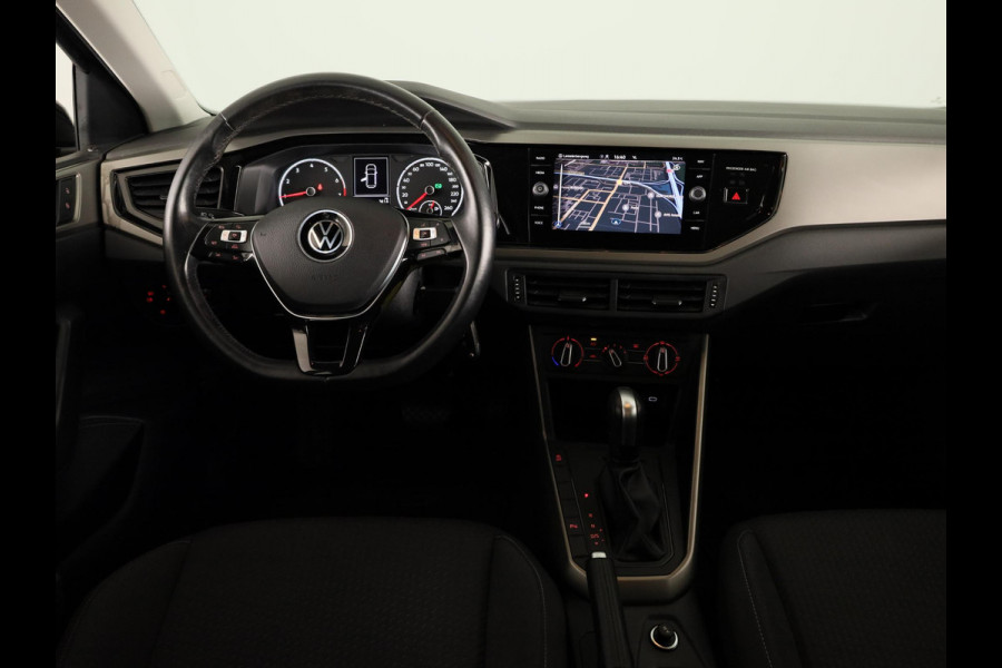 Volkswagen Polo 1.0 TSI Comfortline 95 PK | Automaat (DSG) | Navigatie | Parkeersensoren | Adative cruise control