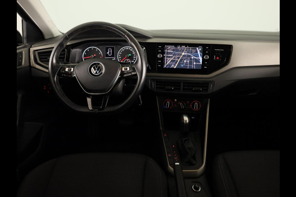 Volkswagen Polo 1.0 TSI Comfortline 95 PK | Automaat (DSG) | Navigatie | Parkeersensoren | Adative cruise control