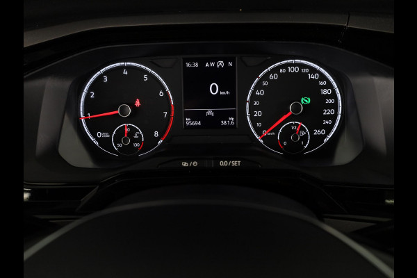 Volkswagen Polo 1.0 TSI Comfortline 95 PK | Automaat (DSG) | Navigatie | Parkeersensoren | Adative cruise control