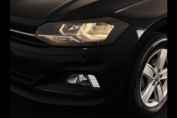 Volkswagen Polo 1.0 TSI Comfortline 95 PK | Automaat (DSG) | Navigatie | Parkeersensoren | Adative cruise control
