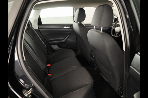 Volkswagen Polo 1.0 TSI Comfortline 95 PK | Automaat (DSG) | Navigatie | Parkeersensoren | Adative cruise control