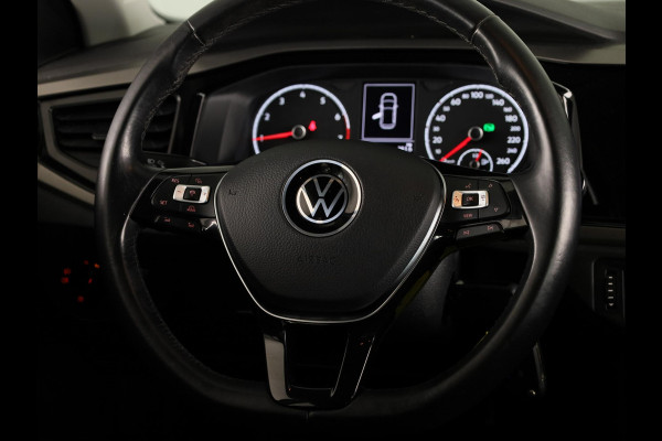Volkswagen Polo 1.0 TSI Comfortline 95 PK | Automaat (DSG) | Navigatie | Parkeersensoren | Adative cruise control