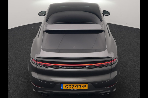 Porsche Cayenne Coupé 3.0 E-Hybrid PHEV | MY 2024 Facelift | Trekhaak Af Fabriek | Panodak | Luchtvering | Sportuitlaat | PDLS+ | Sport Chrono | InnoDrive Adaptive Cruise | SportDesign | Head up | Soft Close | 22"L.M | 360 Camera | Plug In Hybrid |