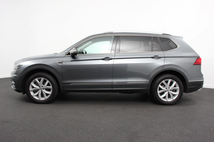 Volkswagen Tiguan Allspace 1.5 TSI 150pk DSG HighLine 7p. Navigatie Climate Control Lichtmetalen velgen Electrische Achterklep DAB Led Stoelverwarming