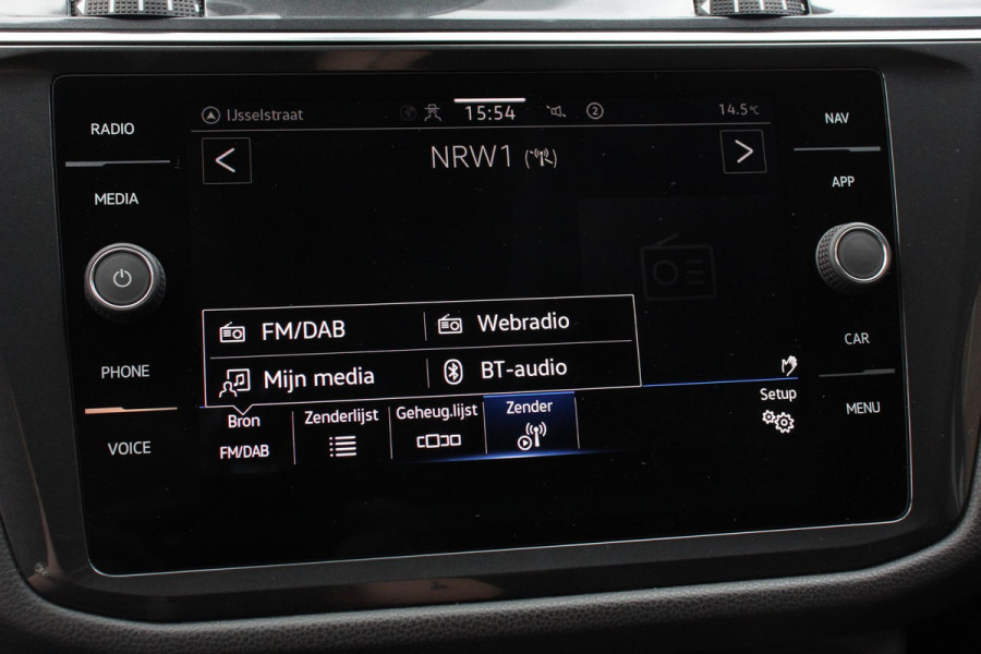 Volkswagen Tiguan Allspace 1.5 TSI 150pk DSG HighLine 7p. Navigatie Climate Control Lichtmetalen velgen Electrische Achterklep DAB Led Stoelverwarming