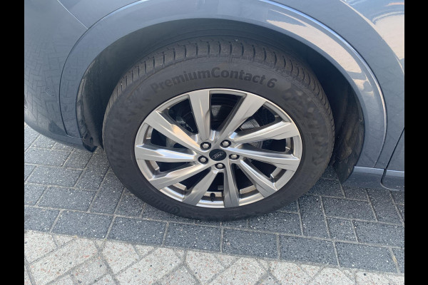 Ford Kuga 2.5 FHEV Vignale | Trekhaak elektrisch uitklapbaar | Panoramadak | Adaptive cruise control | Head up display | 19 inch | Winter Pack