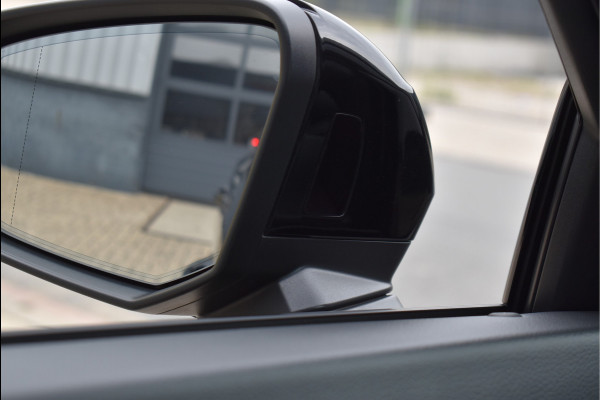 Audi Q3 Sportback 45 TFSI e S-Line 245 Pk Pano Vol Leder Matrix ACC Keyless 360 Camera Sfeer 20 Inch