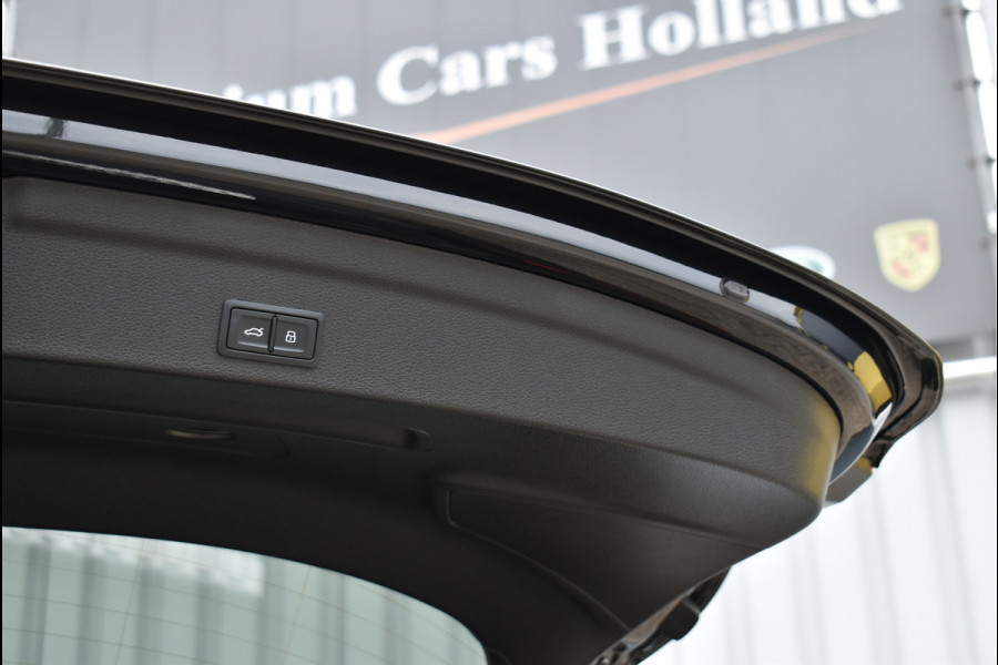 Audi Q3 Sportback 45 TFSI e S-Line 245 Pk Pano Vol Leder Matrix ACC Keyless 360 Camera Sfeer 20 Inch