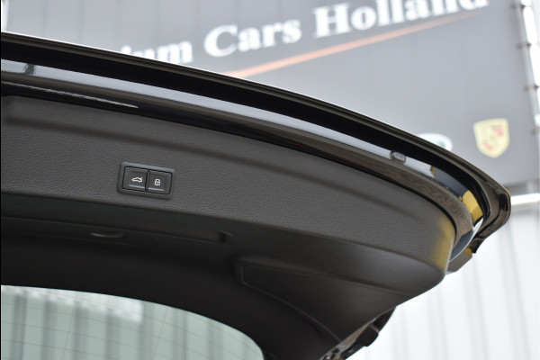 Audi Q3 Sportback 45 TFSI e S-Line 245 Pk Pano Vol Leder Matrix ACC Keyless 360 Camera Sfeer 20 Inch