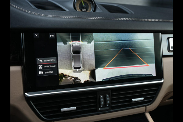 Porsche Cayenne 3.0 E-Hybrid NL-Auto | Dealeronderhouden | Panoramadak | 18 Wegs Memory Seats | Bose | 360 Camera | HUD | Achterasbesturing | Sport Chrono | Luchtvering | Soft Close | Ambiance Interieur |