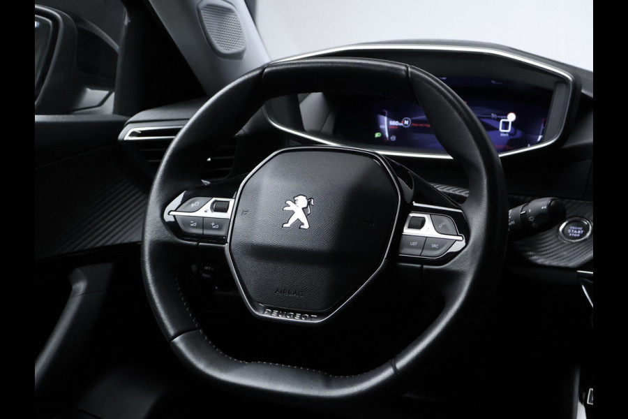 Peugeot 2008 1.2 PureTech Allure Pack (APPLE CARPLAY,LED,NAVI,CAMERA,PDC,SPORTSTOELEN,CLIMATE,CRUISE,LM VELGEN,NETTESTAAT)