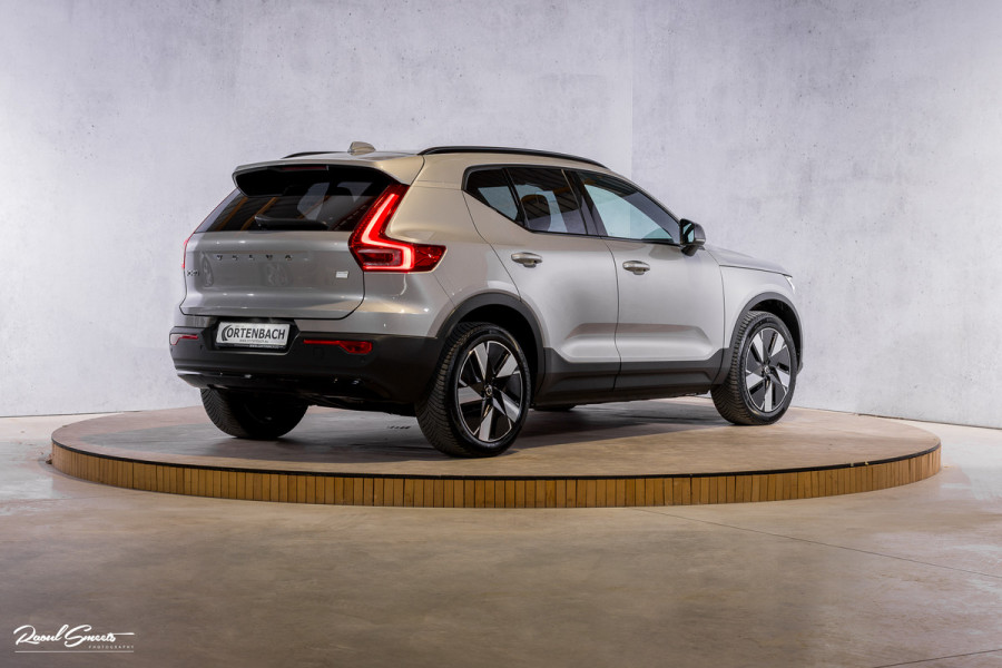 Volvo XC40 Single Motor Extended Range Plus 82 kWh | Adaptieve cruise | Blis | Full LED |