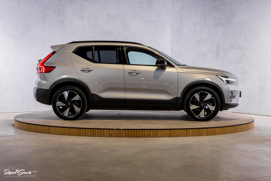 Volvo XC40 Single Motor Extended Range Plus 82 kWh | Adaptieve cruise | Blis | Full LED |
