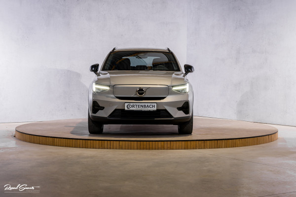 Volvo XC40 Single Motor Extended Range Plus 82 kWh | Adaptieve cruise | Blis | Full LED |