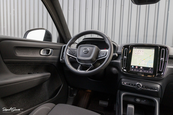 Volvo XC40 Single Motor Extended Range Plus 82 kWh | Adaptieve cruise | Blis | Full LED |