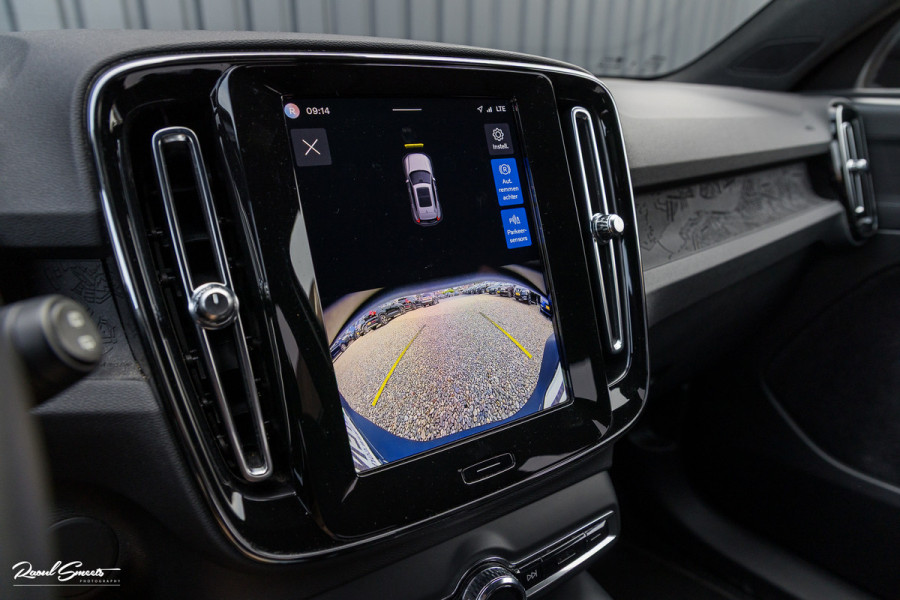Volvo XC40 Single Motor Extended Range Plus 82 kWh | Adaptieve cruise | Blis | Full LED |