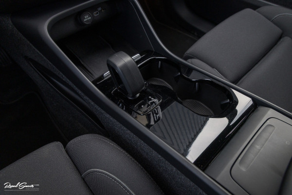 Volvo XC40 Single Motor Extended Range Plus 82 kWh | Adaptieve cruise | Blis | Full LED |