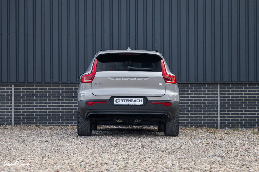 Volvo XC40 Single Motor Extended Range Plus 82 kWh | Adaptieve cruise | Blis | Full LED |