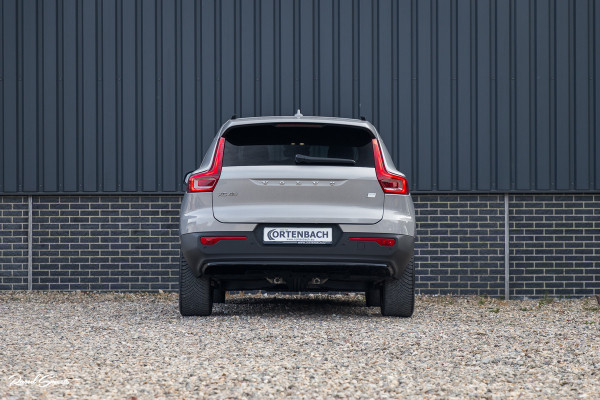 Volvo XC40 Single Motor Extended Range Plus 82 kWh | Adaptieve cruise | Blis | Full LED |