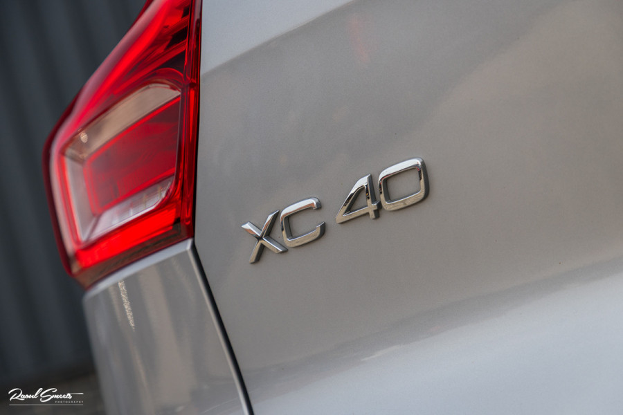 Volvo XC40 Single Motor Extended Range Plus 82 kWh | Adaptieve cruise | Blis | Full LED |