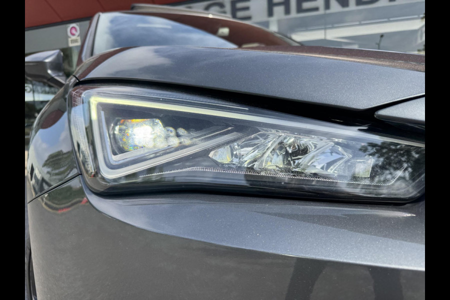 Seat Tarraco 1.5 TSI Xcellence 7p. | Trekhaak 1800kg! | Technology Pack | Upgrade Winter Pack | Pano | Elektrisch Schuif/Kantel Dak | V+A stoelen verwarmd | Camera | Navi |
