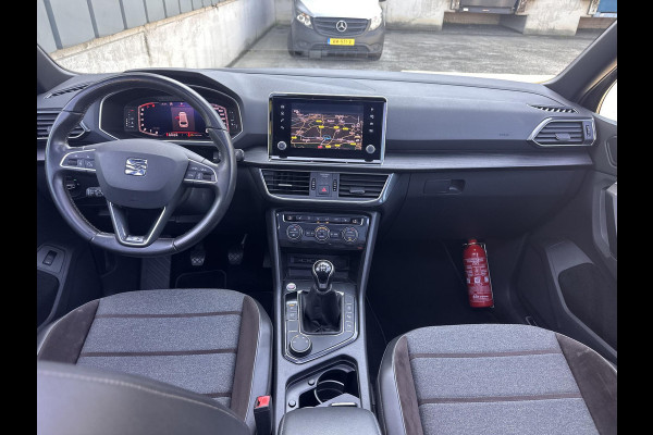 Seat Tarraco 1.5 TSI Xcellence 7p. | Trekhaak 1800kg! | Technology Pack | Upgrade Winter Pack | Pano | Elektrisch Schuif/Kantel Dak | V+A stoelen verwarmd | Camera | Navi |
