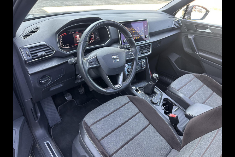 Seat Tarraco 1.5 TSI Xcellence 7p. | Trekhaak 1800kg! | Technology Pack | Upgrade Winter Pack | Pano | Elektrisch Schuif/Kantel Dak | V+A stoelen verwarmd | Camera | Navi |