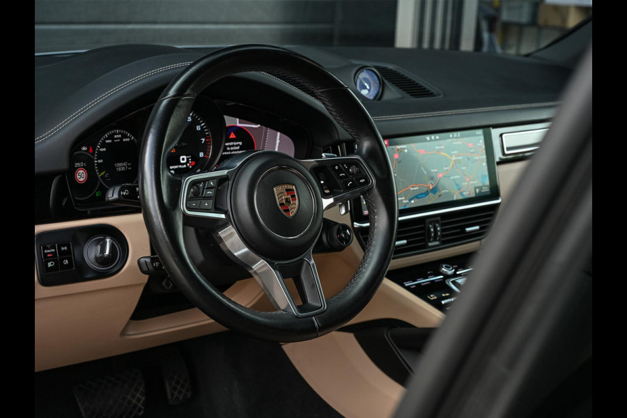 Porsche Cayenne 3.0 E-Hybrid NL-Auto | Dealeronderhouden | Panoramadak | 18 Wegs Memory Seats | Bose | 360 Camera | HUD | Achterasbesturing | Sport Chrono | Luchtvering | Soft Close | Ambiance Interieur |