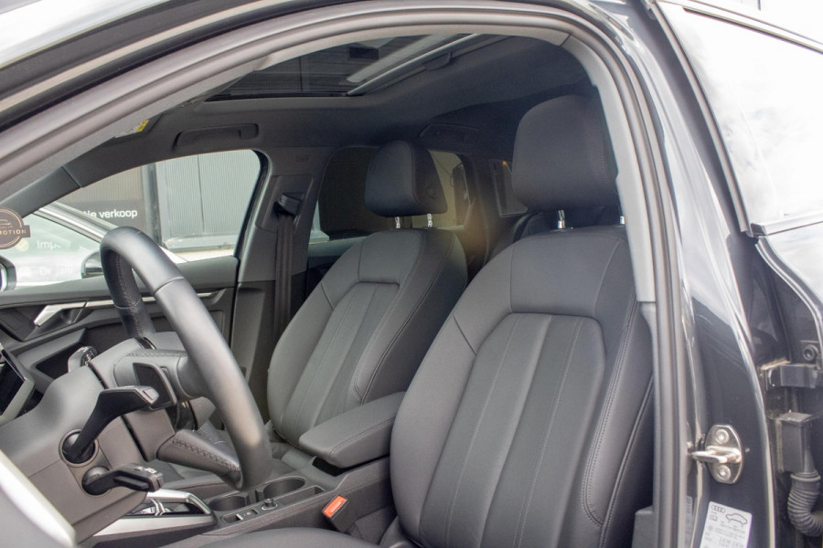 Audi A3 Sportback 40 TFSIe Edition PANO LED CAMERA PARKEER LEDER