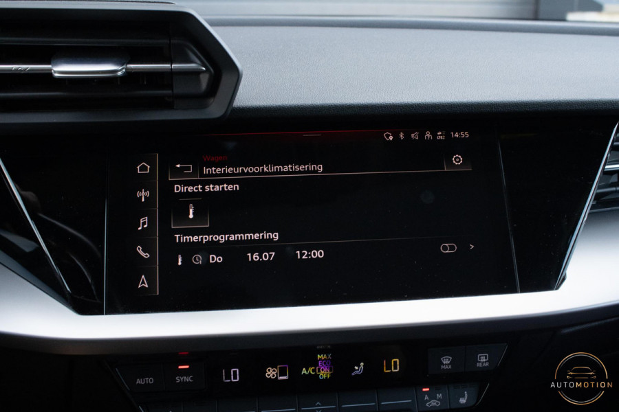 Audi A3 Sportback 40 TFSIe Edition PANO LED CAMERA PARKEER LEDER