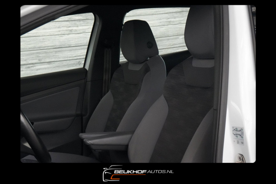 Volkswagen ID.4 77 kWh Trekhaak Adaptive Cruise Navi Soh 94%