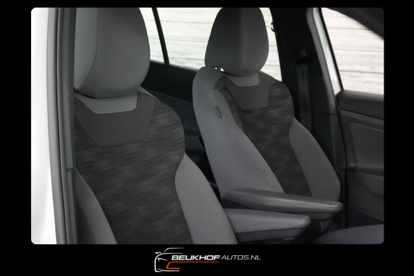Volkswagen ID.4 77 kWh Trekhaak Adaptive Cruise Navi Soh 94%