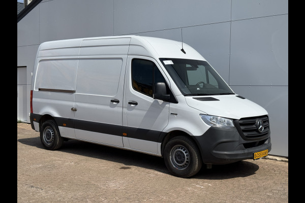 Mercedes-Benz eSprinter 312 55kWh L2H2 Elektrisch 145km WLTP 95% (SOH) 80kw Snelladen Climate Control Camera