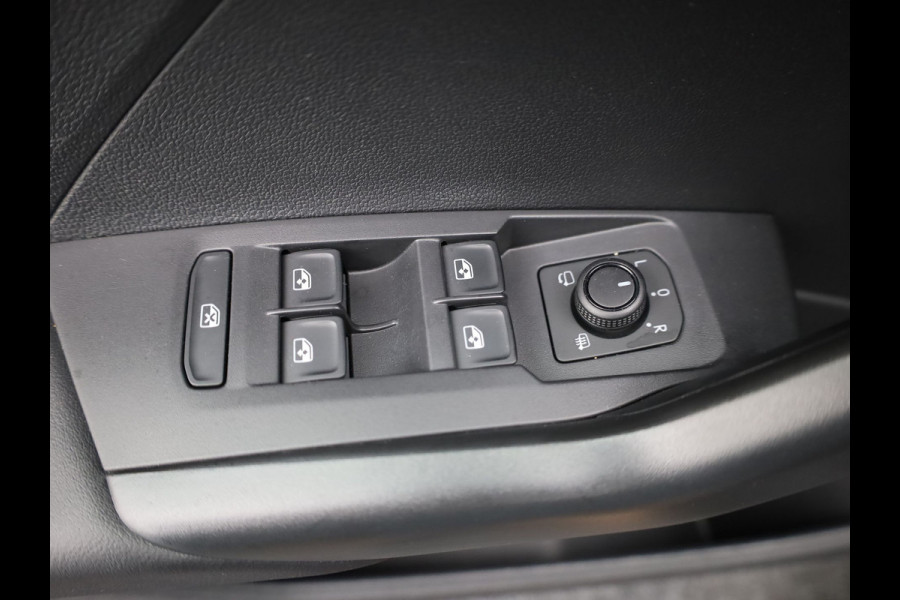 Volkswagen T-Cross 1.0 TSI 116Pk Life Edition | IQ light | Keyless | Camera | Stoelverw. | Prijs Rijklaar!!