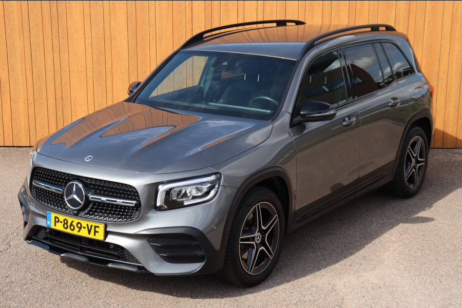 Mercedes-Benz Glb 200 Business Solution AMG org.NL el.trekhaak leer+vw camera ambient.lighting