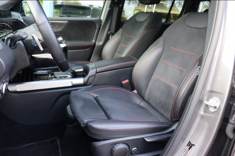 Mercedes-Benz Glb 200 Business Solution AMG org.NL el.trekhaak leer+vw camera ambient.lighting