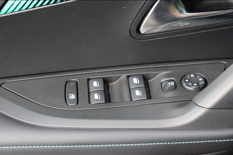 Peugeot 2008 1.2 PureTech Allure Pack org.NL 3-d dashboard camera stoelverw LED