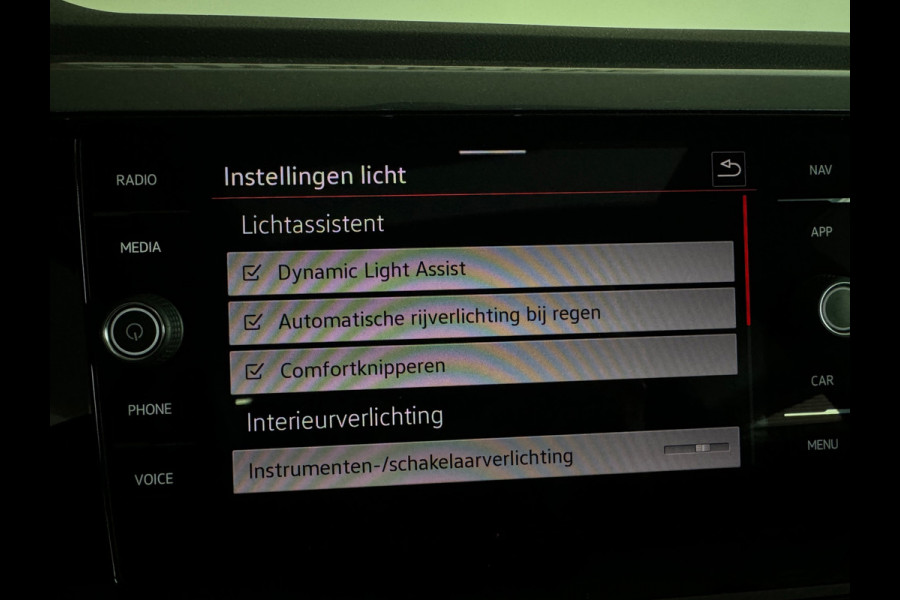 Volkswagen Polo 2.0 TSI GTI Pano|Beats|Keyless|Dodehoek|Camera|Stoelverwarming