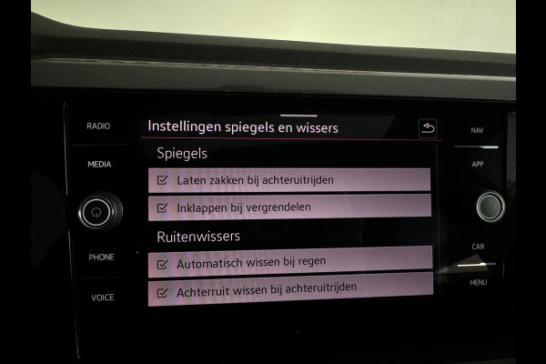 Volkswagen Polo 2.0 TSI GTI Pano|Beats|Keyless|Dodehoek|Camera|Stoelverwarming