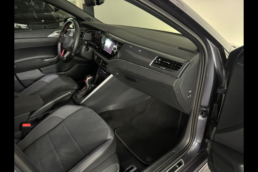 Volkswagen Polo 2.0 TSI GTI Pano|Beats|Keyless|Dodehoek|Camera|Stoelverwarming