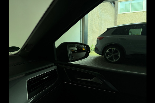 Volkswagen Polo 2.0 TSI GTI Pano|Beats|Keyless|Dodehoek|Camera|Stoelverwarming