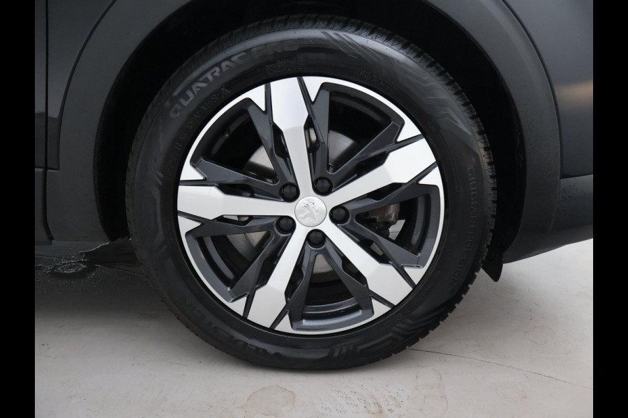 Peugeot 3008 1.2 PT 130 PK AUT. + TREKHAAK | STOELVERWARMING | APPLE CARPLAY |