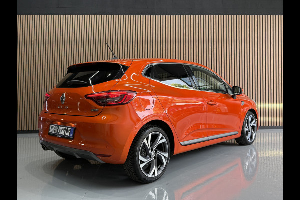Renault Clio 1.0 TCe 100pk R.S. Line | Groot Navi | Camera | Carplay | 17 inch | Sport stoelen | 100% onderhouden!