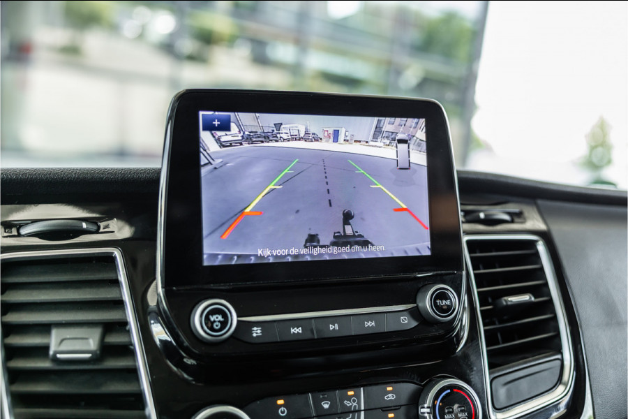 Ford Transit Custom 300 2.0 TDCI DC | Dubbel cabine | L+R Schuifdeur | Elek stoelen | CarPlay | Lederen bekleding | Navigatie | Stoelverwarming | Nieuwe APK | NAP Logisch