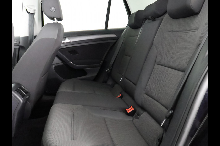Volkswagen Golf TSI BLACK EDITION EXECUTIVE PACK GAR TOT 8/2029* NAVI.PDC.PRIVACY.CLIMA