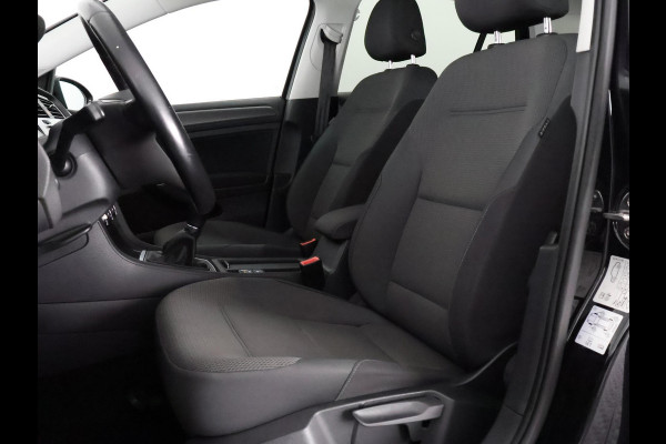 Volkswagen Golf TSI BLACK EDITION EXECUTIVE PACK GAR TOT 8/2029* NAVI.PDC.PRIVACY.CLIMA