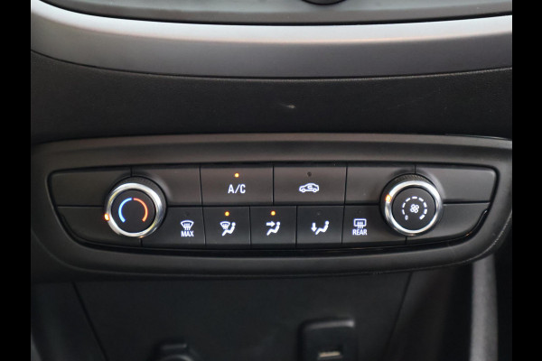 Opel Crossland 1.2 TURBO EDITION 1e EIG. GARANTIE TOT 5-2031* 100% ONDERHOUDEN. CARPLAY NAVIGATIE. CRUISE CONTROL . PARKEERSENSOREN VOOR & ACHTER .