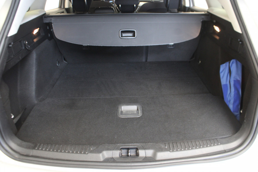 Ford FOCUS Wagon 1.0 EcoBoost Titanium Business |Navi|